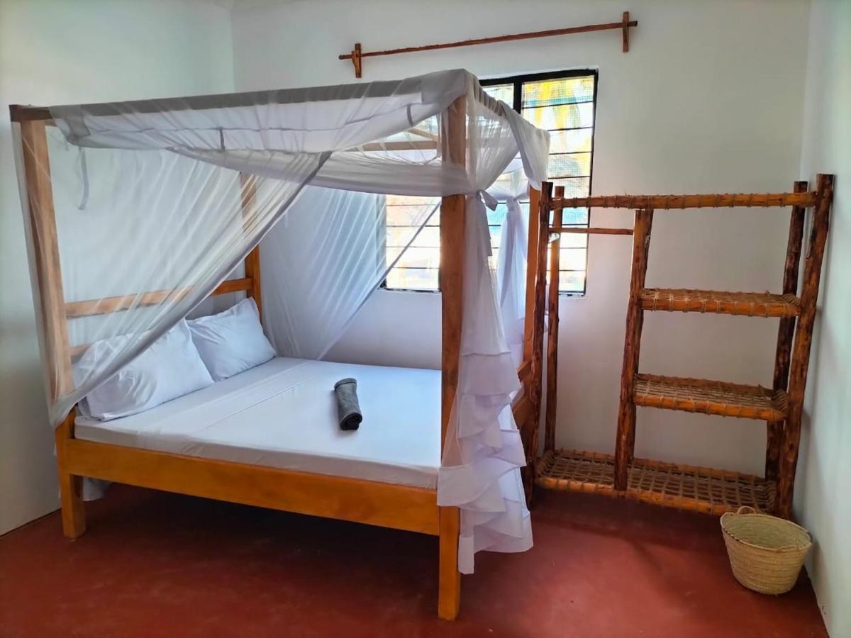Mambo Leo Hostel Paje Kültér fotó